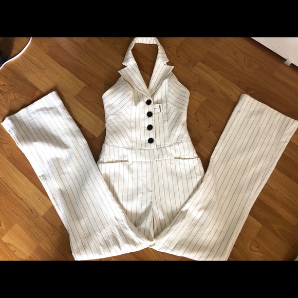 Bebe Timeless pinstrip jumpsuit - Picture 3 of 8